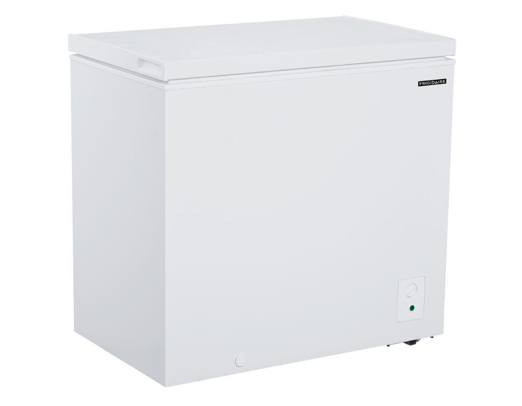 7.0 CU FT CHEST FREEZER | EFRF7003-B-6COM | Frigidaire